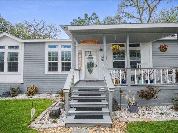 11783 E WATER BLUFF Drive, Jacksonville, FL 32218