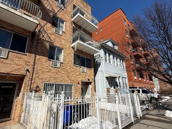 14205 Cherry Avenue , Flushing, NY 11355