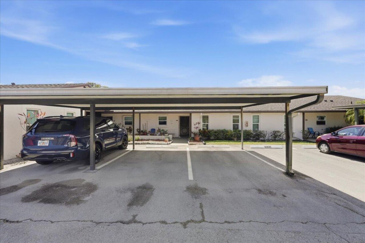6531 SE Federal Highway Se, Unit Q108, Stuart, FL 34997 Photo