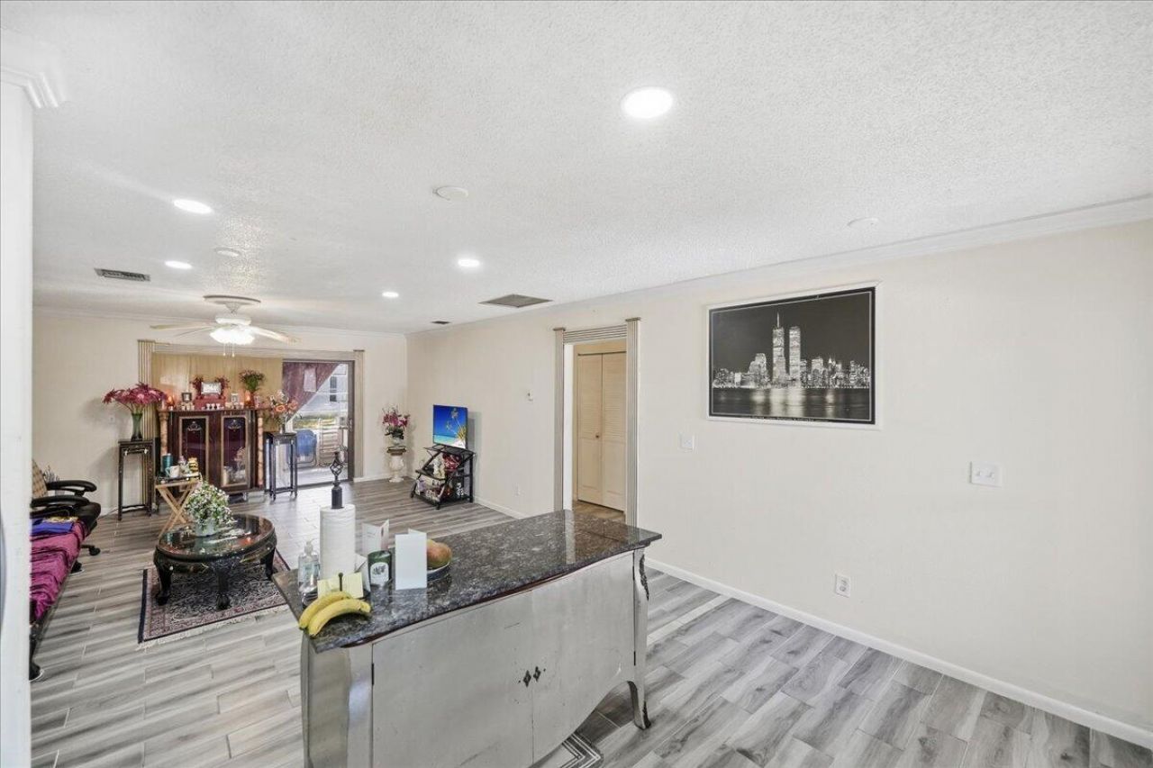 6531 SE Federal Highway Se, Unit Q108, Stuart, FL 34997 Photo