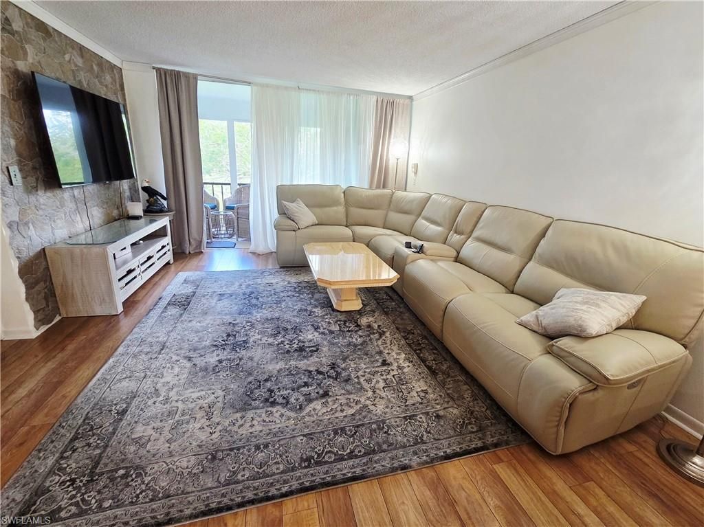 1086 Forest Lakes Dr, Unit 9207, Naples, FL 34105 Photo