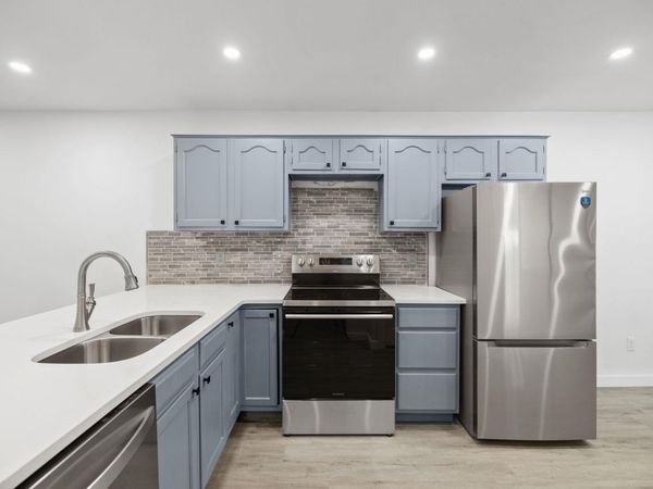 7211 Lakewood DR, Unit C111, Austin, TX 78750