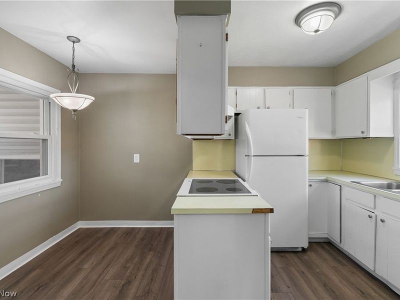 3616 Everett Drive, Norton, OH 44203 Photo 11