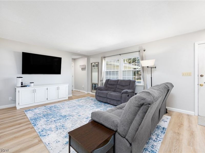 492 Evergreen Drive, Tallmadge, OH 44278 Photo 6