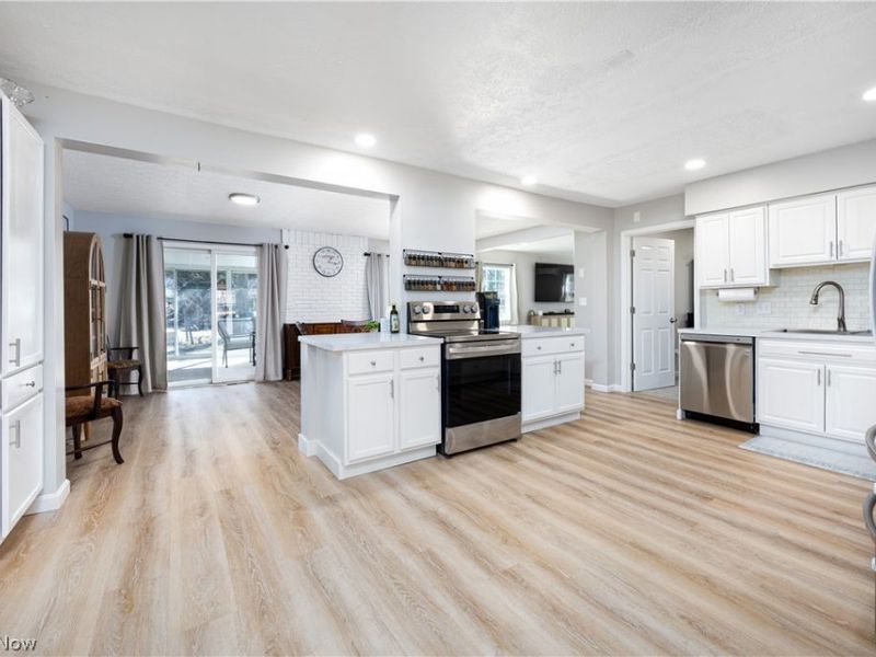 492 Evergreen Drive, Tallmadge, OH 44278 Photo 7