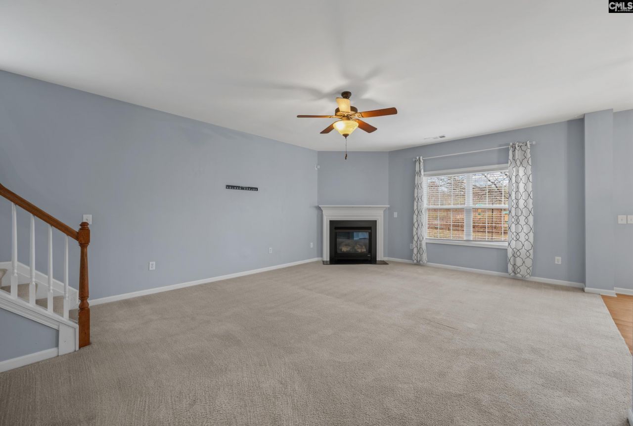 128 Loganberry Court Photo 12