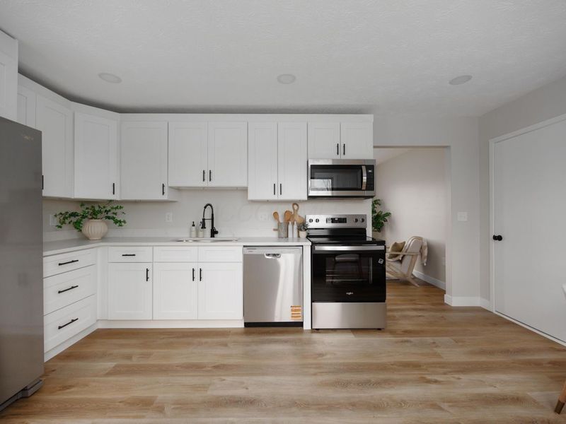 102 Channing Drive , London, OH 43140 Photo 12