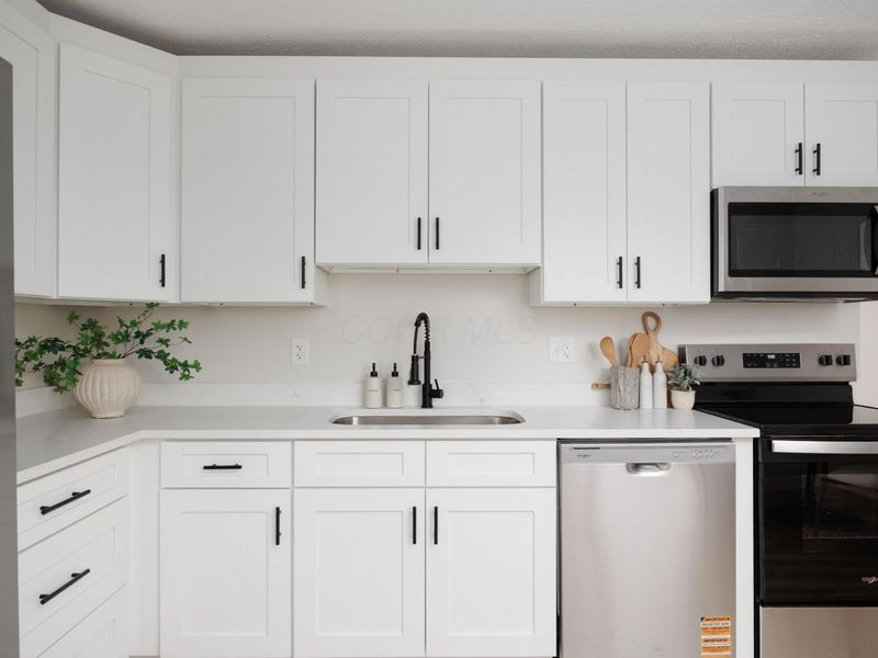 102 Channing Drive , London, OH 43140 Photo 13