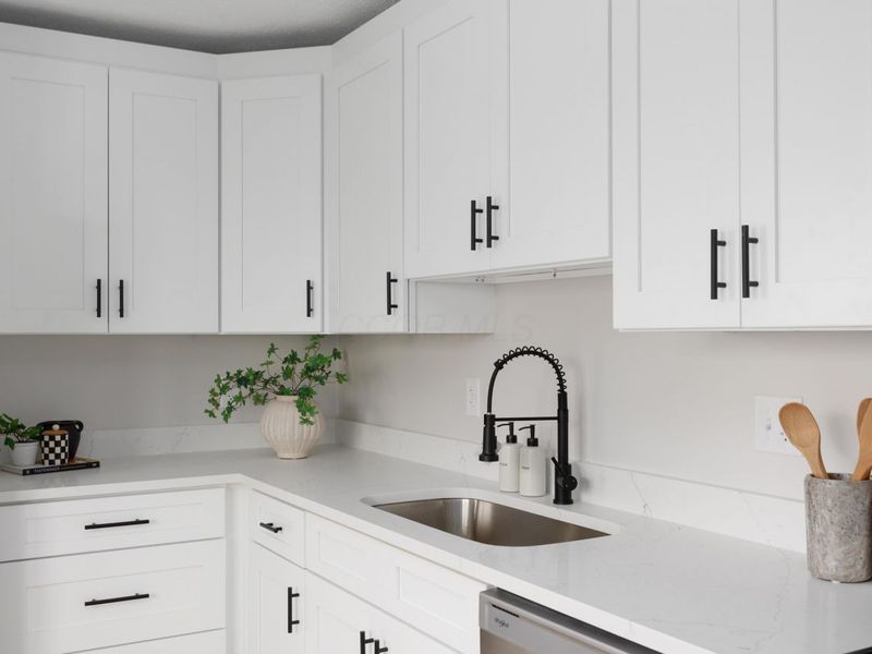 102 Channing Drive , London, OH 43140 Photo 15