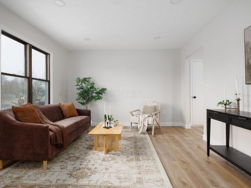 102 Channing Drive , London, OH 43140 Photo 8