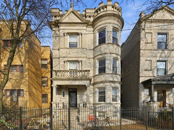 3136 W Logan Boulevard , Chicago, IL 60647