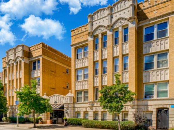 4240 N Clarendon Avenue , Unit 310N, Chicago, IL 60613