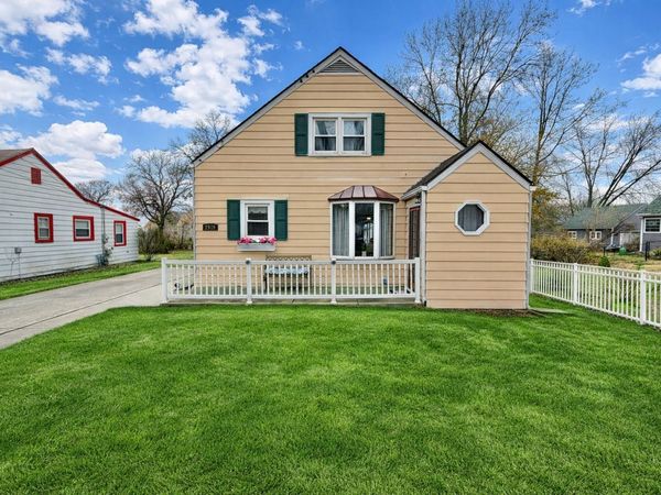 2939 Cannon Street , Rockford, IL 61109