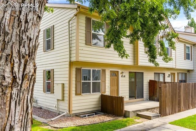 4338 Hunting Meadows Circle, Colorado Springs, CO 80916 Main Photo