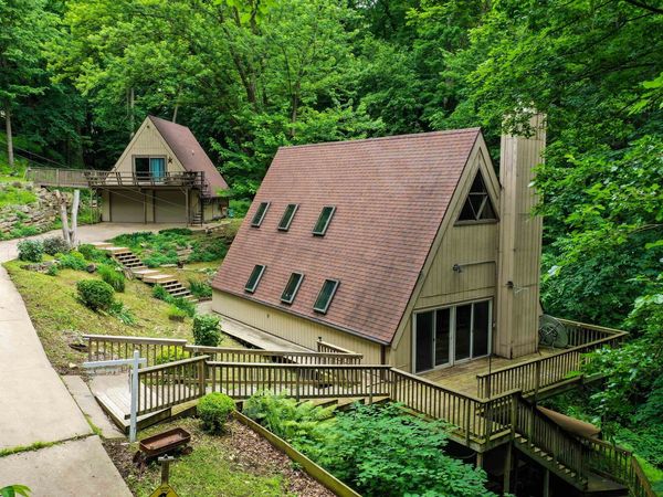 1002 Tangelwood Drive, McGregor, IA 52157