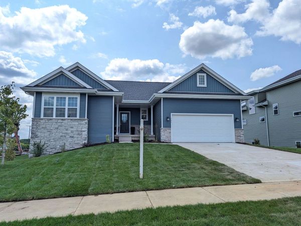 505 Spindrift Street, Mount Horeb, WI 53572
