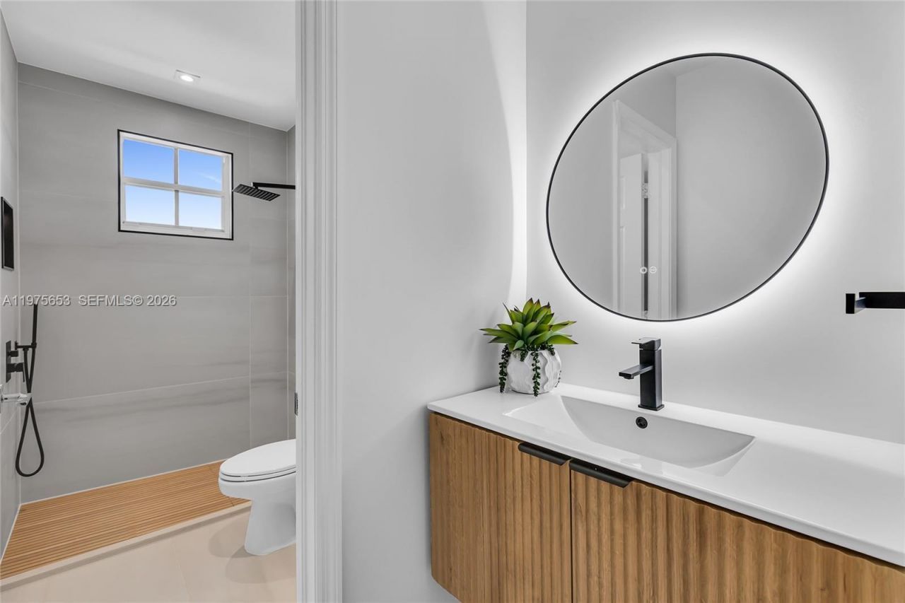 1176 Cedar Falls Dr, Weston, FL 33327 Photo