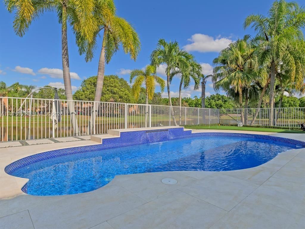 1176 Cedar Falls Dr, Weston, FL 33327 Photo