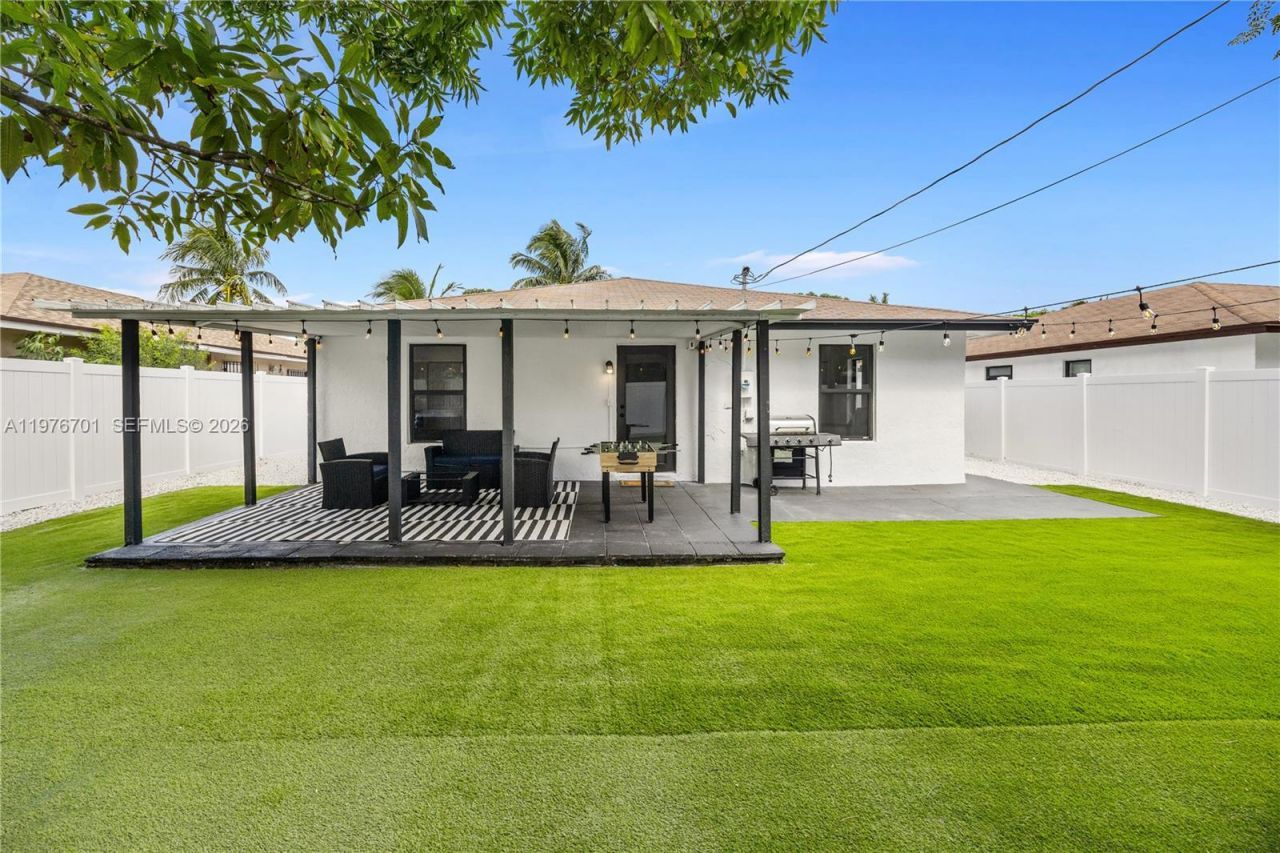 324 Sterling Ave , Delray Beach, FL 33444 Photo