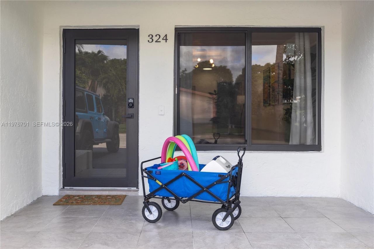 324 Sterling Ave , Delray Beach, FL 33444 Photo