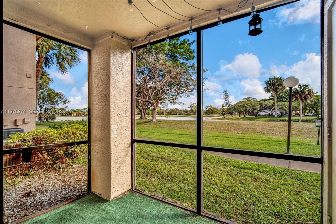 15560 SW 106th Ln, Unit 1313, Miami, FL 33196 Photo