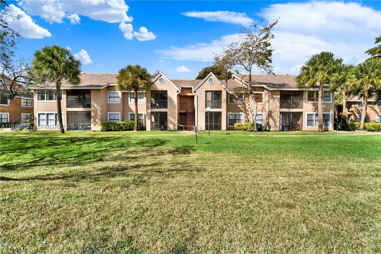 15560 SW 106th Ln, Unit 1313, Miami, FL 33196 Photo