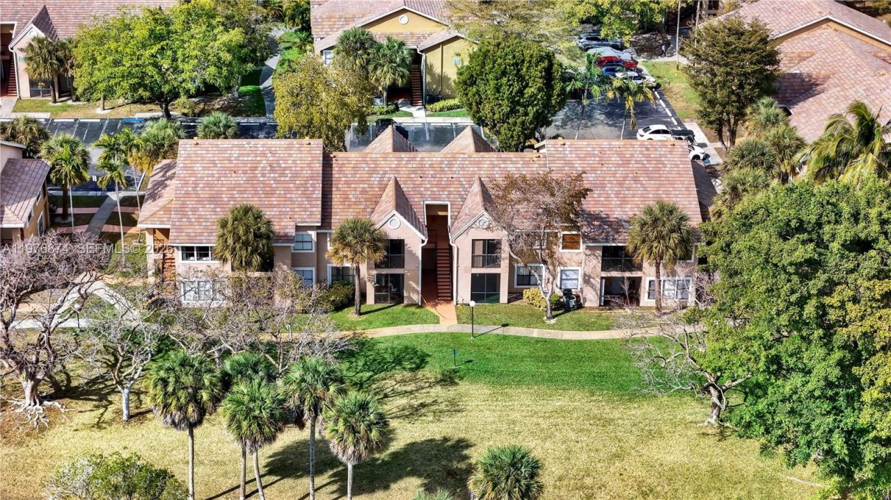 15560 SW 106th Ln, Unit 1313, Miami, FL 33196 Photo