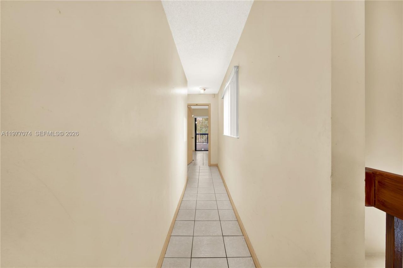 10528 SW 118th Pl , Miami, FL 33186 Photo