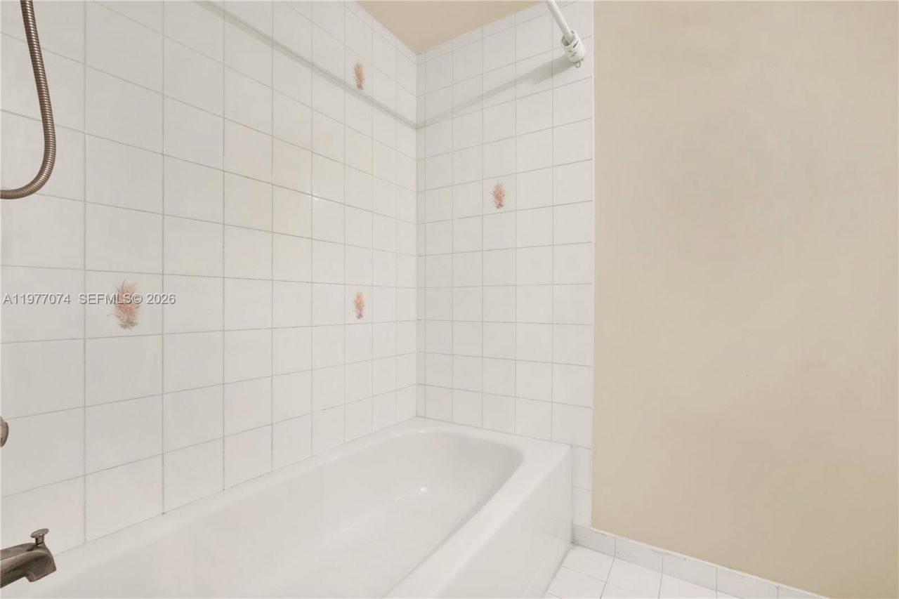 10528 SW 118th Pl , Miami, FL 33186 Photo