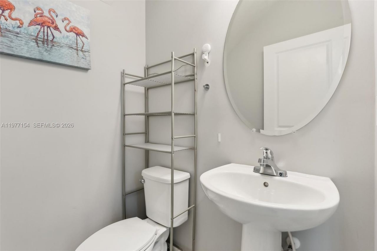 1402 Myrtle Oak Ter , Hollywood, FL 33021 Photo