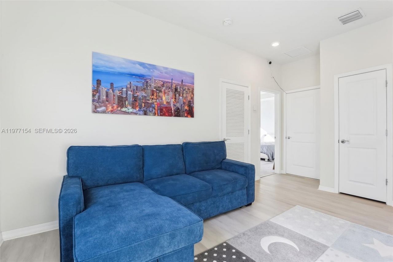 1402 Myrtle Oak Ter , Hollywood, FL 33021 Photo