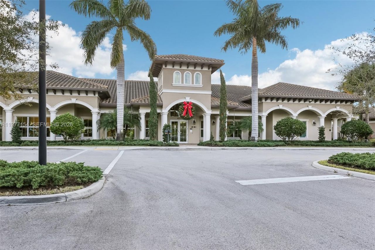 1402 Myrtle Oak Ter , Hollywood, FL 33021 Photo