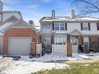 49954 Plymouth Way, Plymouth Twp, MI 48170