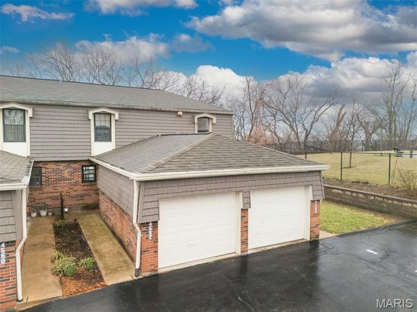 4562 Ohio Street, St Louis, MO 63111