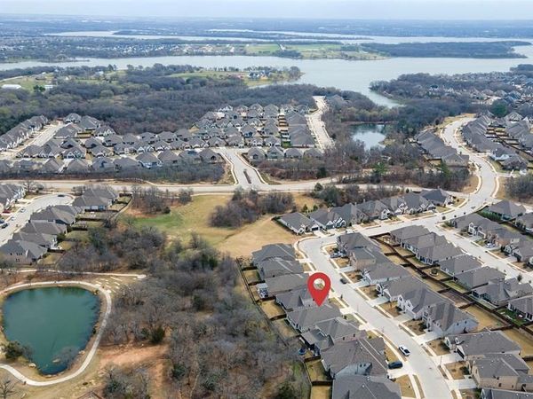 9605 Sunset Lane, Oak Point, TX 75068