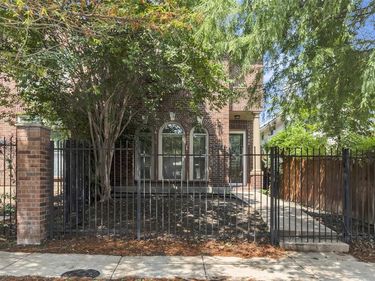 2407 Knight Street, Dallas, TX 75219