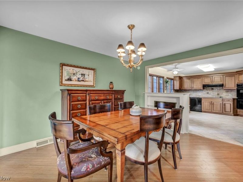 9 Westfield Lane, Rocky River, OH 44116 Photo 10