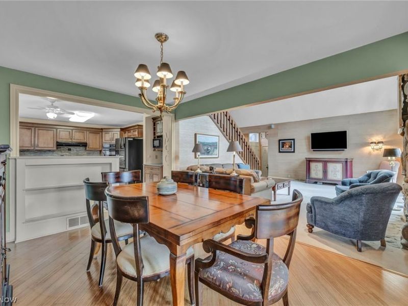 9 Westfield Lane, Rocky River, OH 44116 Photo 11