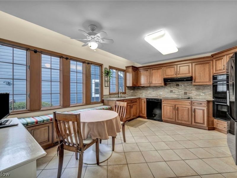 9 Westfield Lane, Rocky River, OH 44116 Photo 17