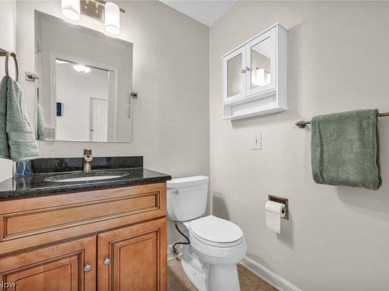 9 Westfield Lane, Rocky River, OH 44116 Photo 32