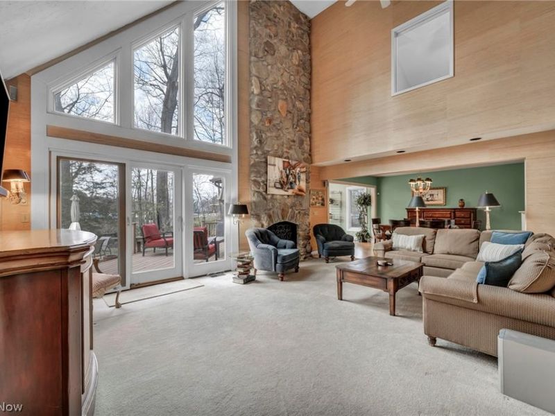 9 Westfield Lane, Rocky River, OH 44116 Photo 5