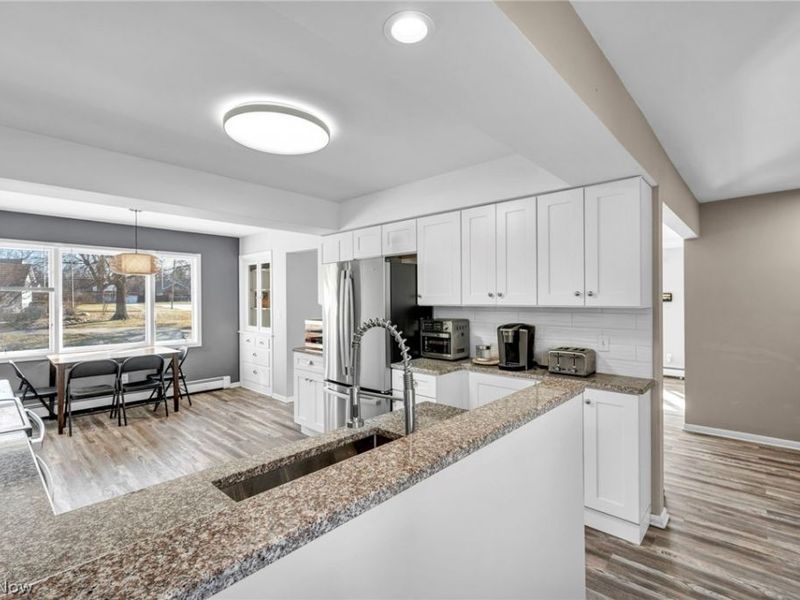 25641 Glenbrook Boulevard, Euclid, OH 44117 Photo 11