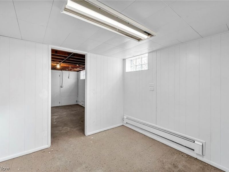 25641 Glenbrook Boulevard, Euclid, OH 44117 Photo 33