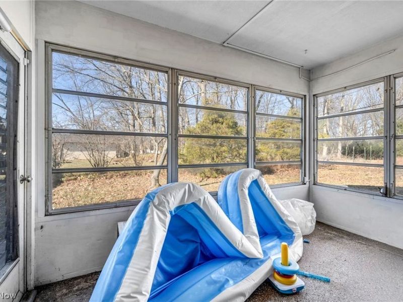 25641 Glenbrook Boulevard, Euclid, OH 44117 Photo 39