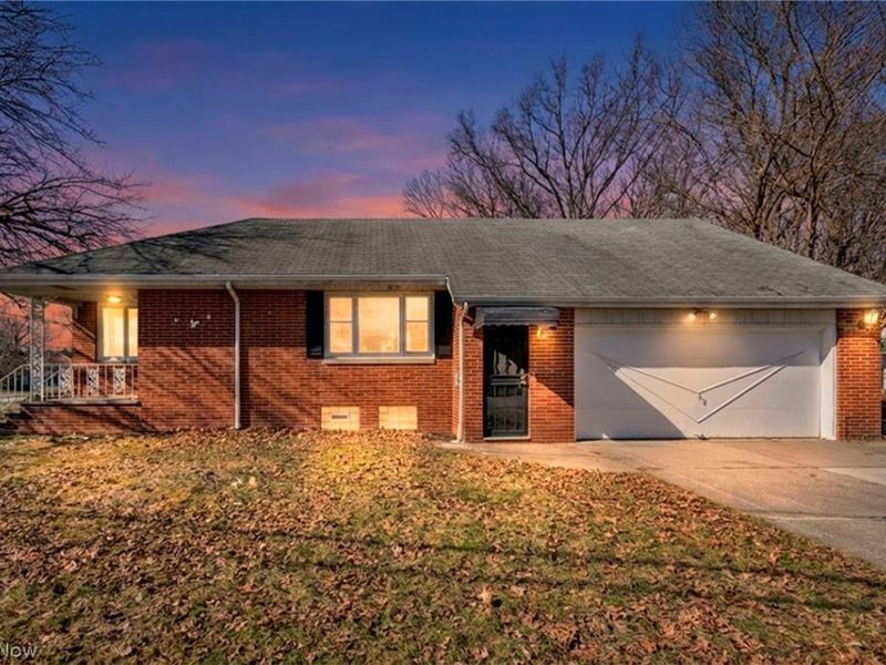 25641 Glenbrook Boulevard, Euclid, OH 44117 Photo 41