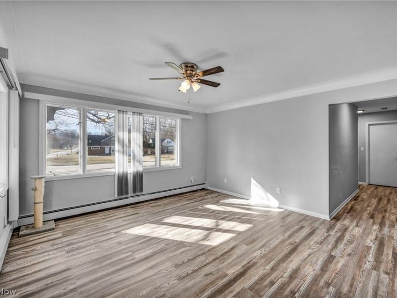 25641 Glenbrook Boulevard, Euclid, OH 44117 Photo 8