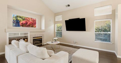 1384 Walden Dr, Folsom, CA 95630 Photo