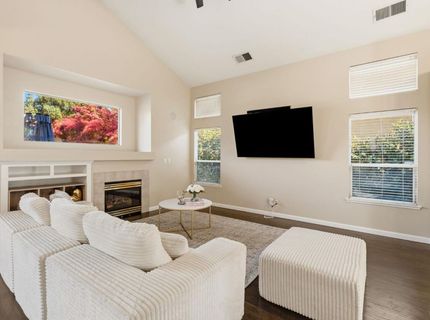 1384 Walden Dr, Folsom, CA 95630 Photo