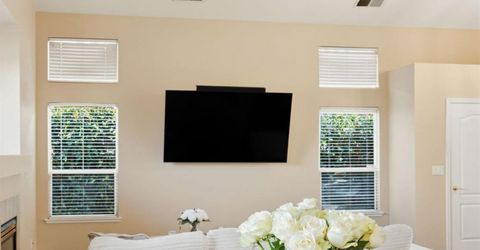 1384 Walden Dr, Folsom, CA 95630 Photo