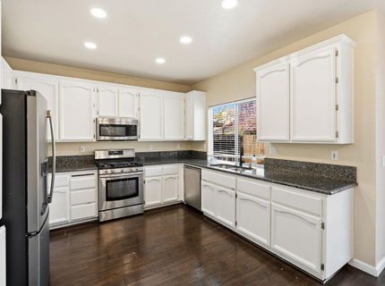 1384 Walden Dr, Folsom, CA 95630 Photo